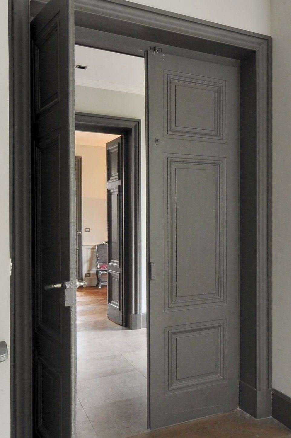 Classic door thumbnail 3